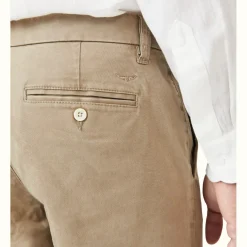 R.M. Williams Lincoln Chinos Buckskin Sale